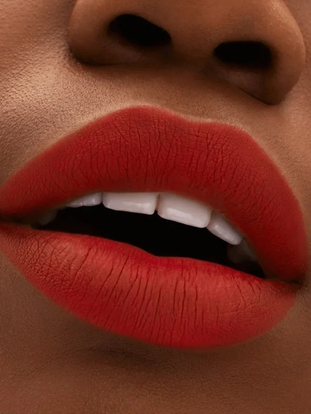 MAC Gutsy Locked Kiss 24HR Lipstick